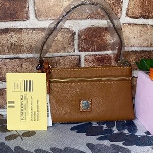 Dooney & Bourke Nwt Tech Top Zip Pouch